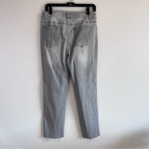 NIC+ZOE Mid Rise Straight Ankle Jeans in Mercury - Picture 6 of 16